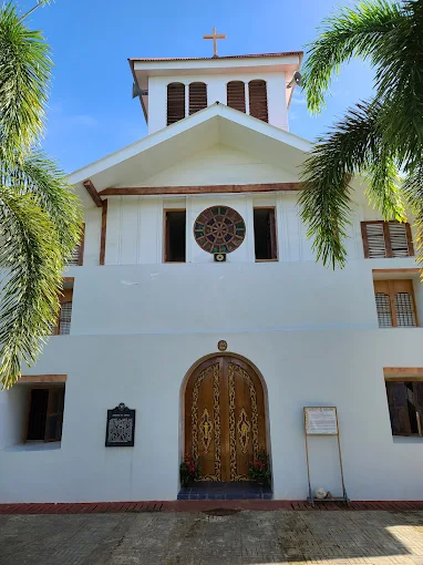 San Salvador Church 3